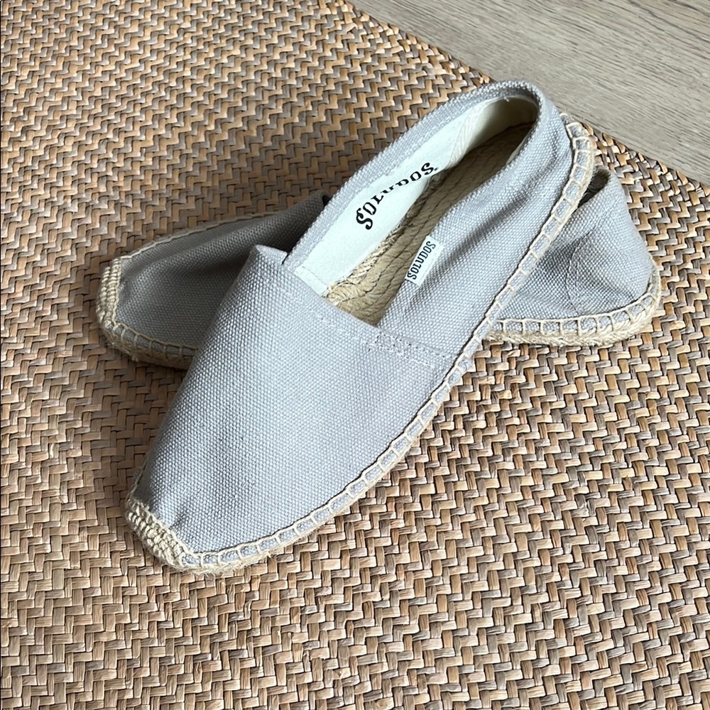 New Soludos Light Gray Canvas Espadrilles size 6